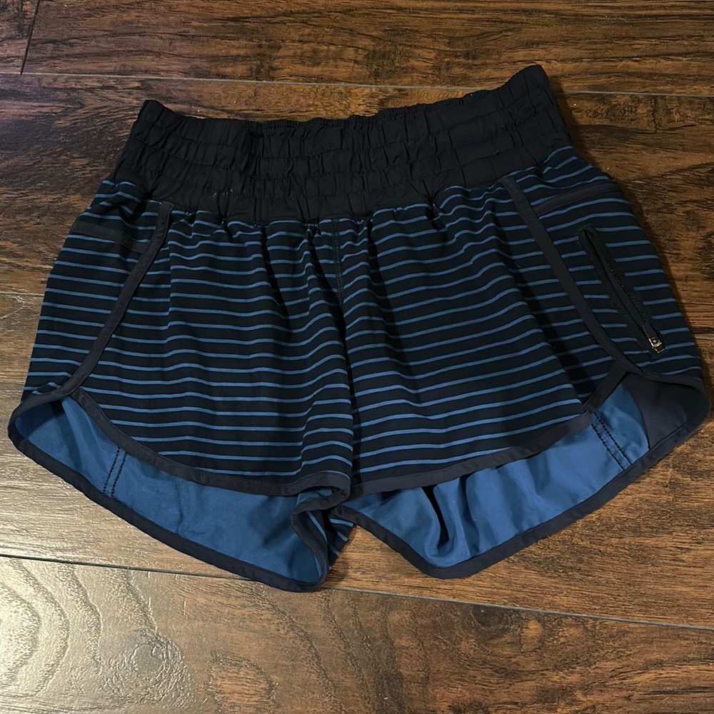 Lululemon Tracker Shorts Low Rise
